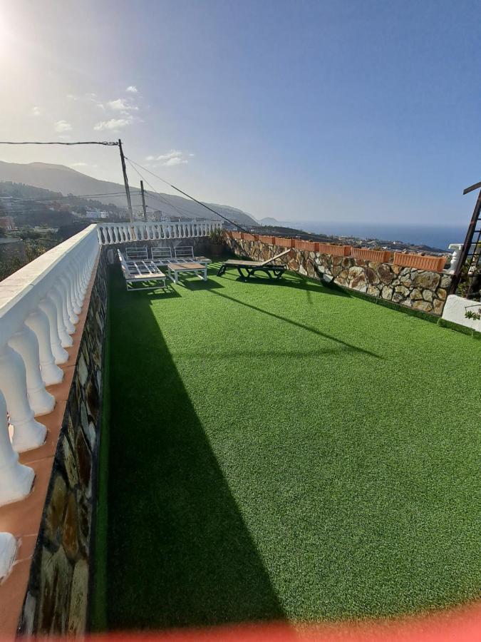 Tenerife Apartment 100M2 Casa De Don Quijote With A Terrace Of 100M2 With A View Of The Ocean And Teide Volcano And A Garden Of 600M2 이코드레로스비노스 외부 사진